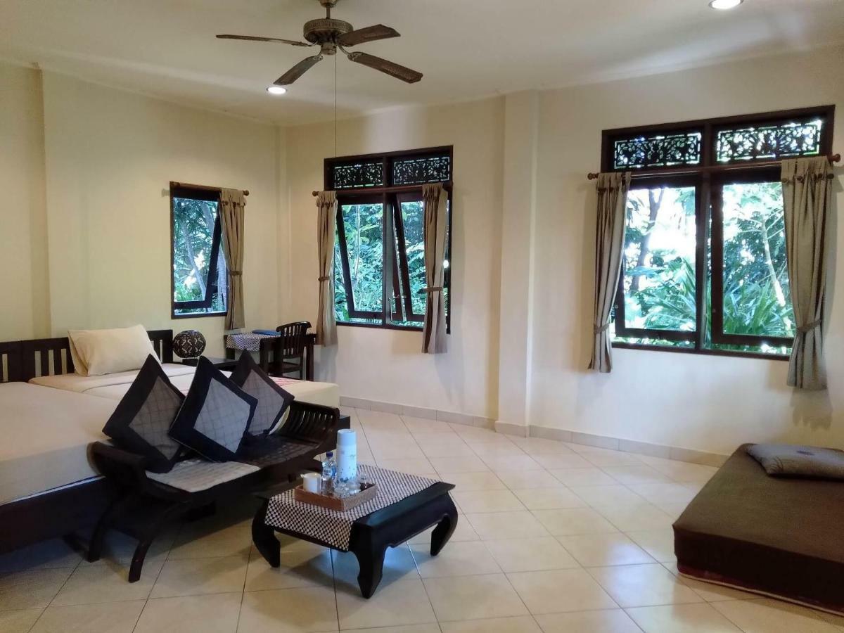 Prasanti Bed & Breakfast Ubud  Exterior photo