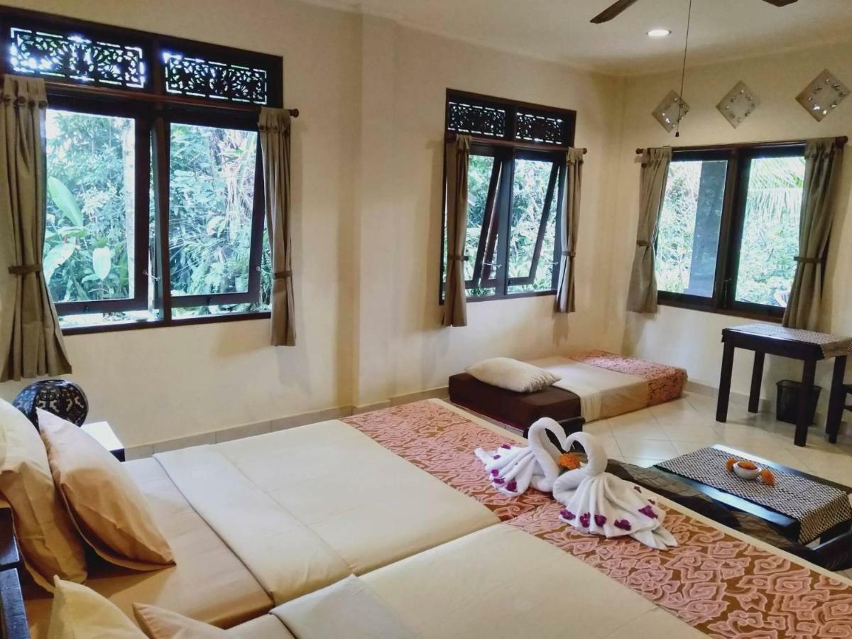 Prasanti Bed & Breakfast Ubud  Exterior photo