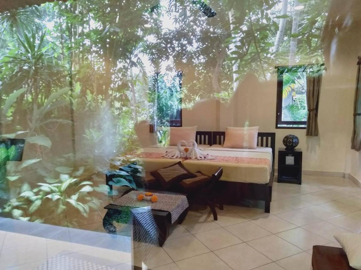 Prasanti Bed & Breakfast Ubud  Exterior photo