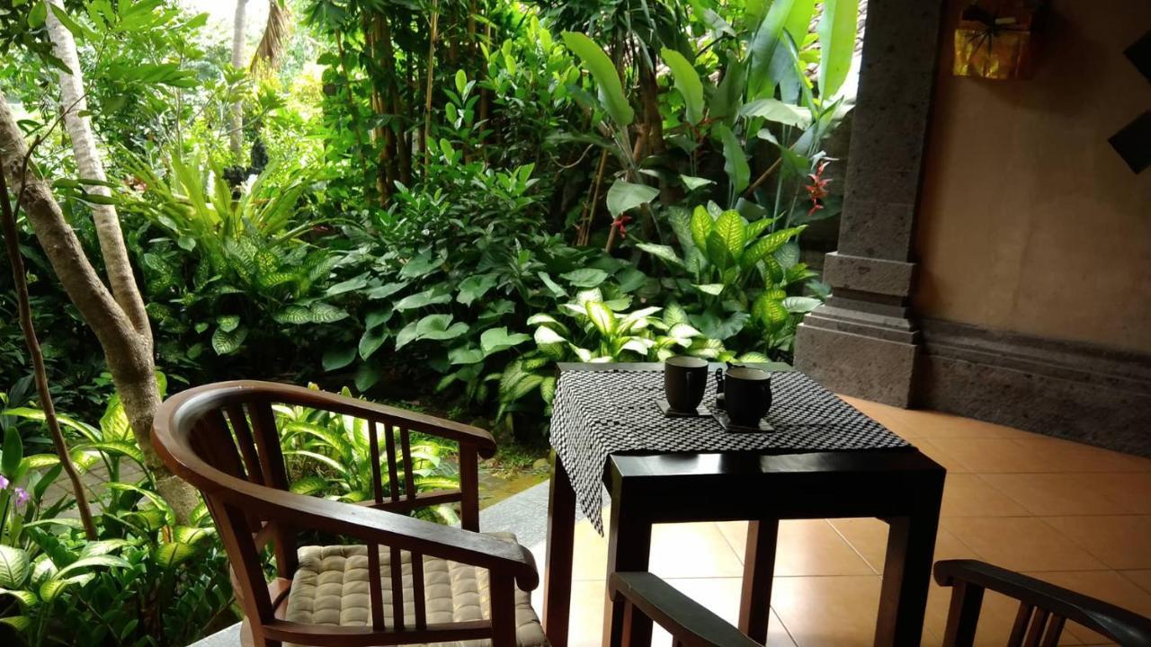 Prasanti Bed & Breakfast Ubud  Exterior photo